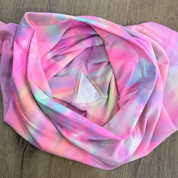 Lululemon wunder train  psychedelic wash pink Tie-Dye Shorts size 4 - Picture 9 of 9